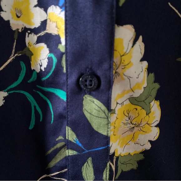 Lauren Ralph Lauren Floral/Bird Print Long-Sleeved Button-Down Top Size M - Picture 5 of 7